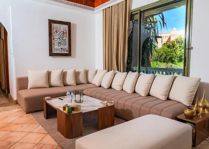 Serenity In La Palmeraie 2Br Apartment